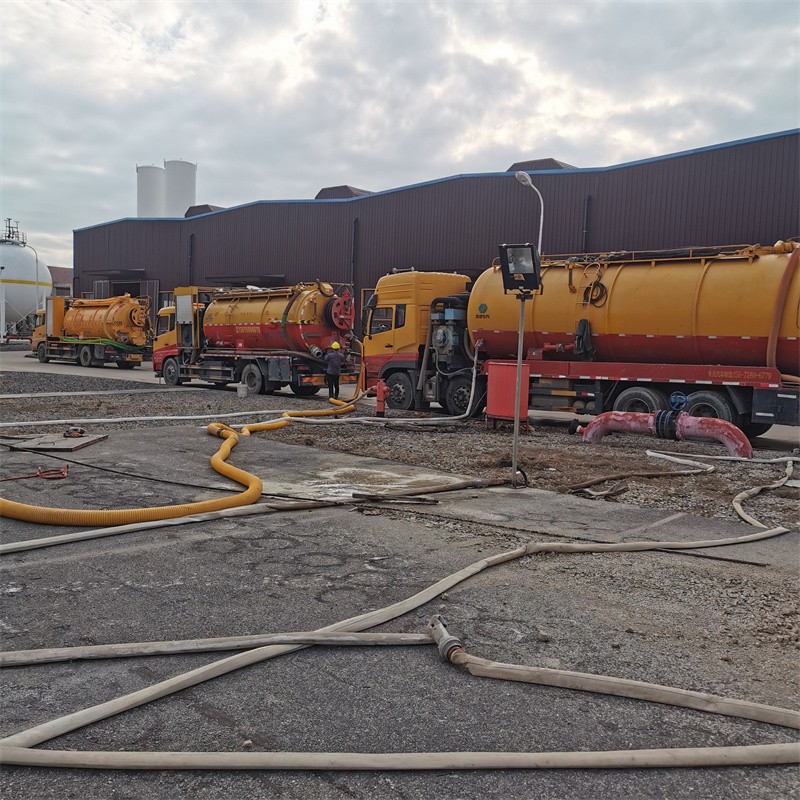 灵台污水池清理