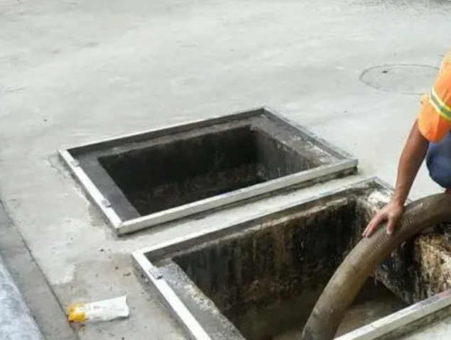 灵台化粪池清理